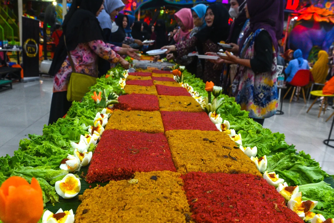 Penampakan Nasi Minyak...