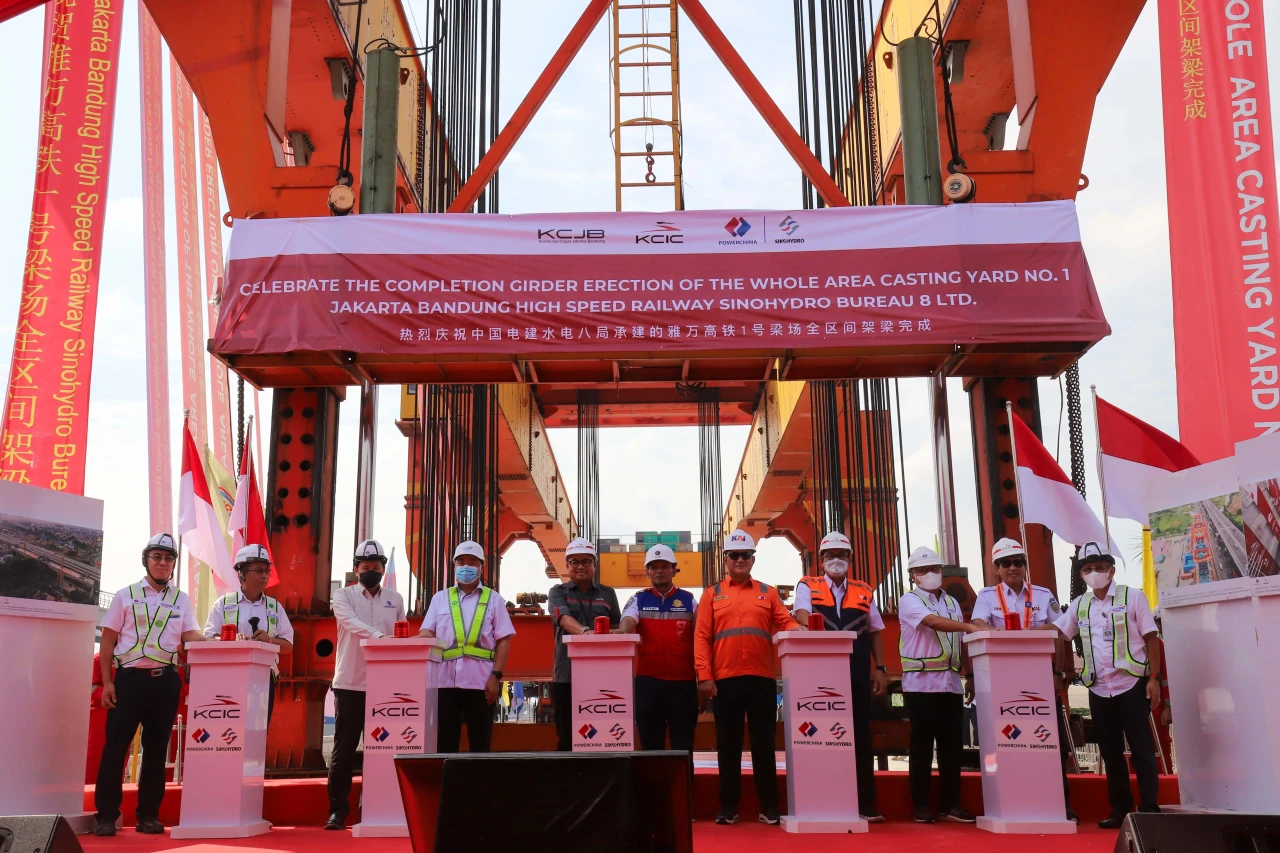 Pemasangan Girder Box...