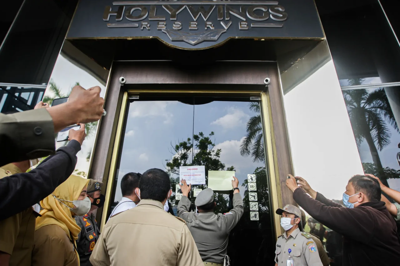 Begini Penampakan Holywings...