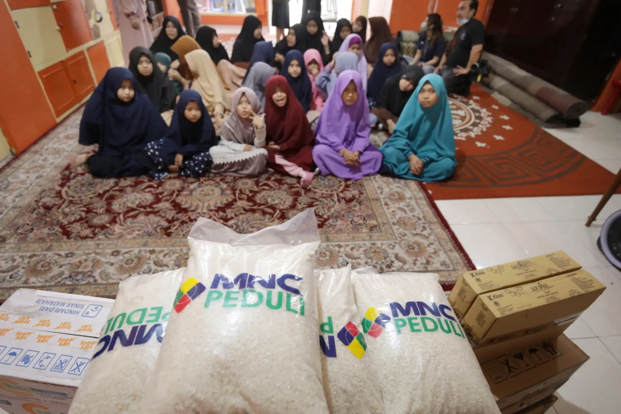 MNC Peduli Berikan Bantuan...