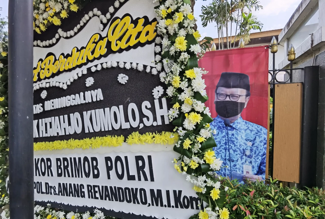 Rumah Duka Tjahjo Kumolo...