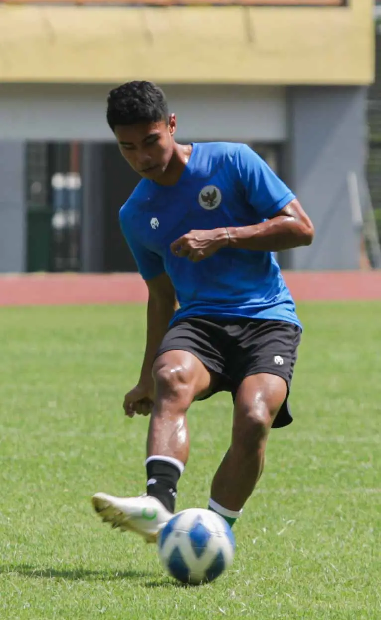 Melihat Latihan Timnas...