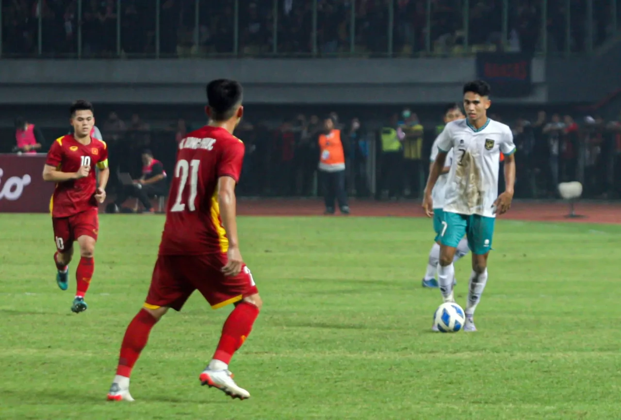 Ditahan Imbang Vietnam...