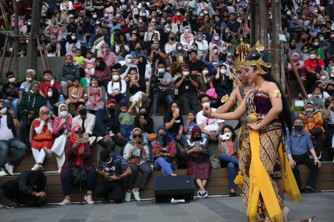 Pementasan Seni Budaya...