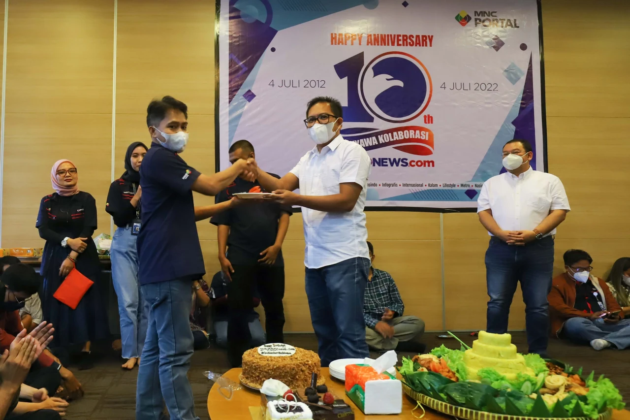 Bertajuk Senyawa Kolaborasi,...
