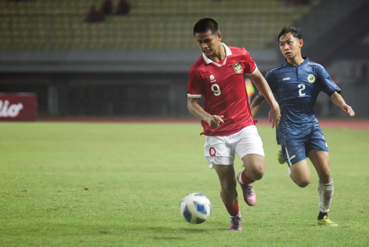 Potret Aksi Garuda Muda...