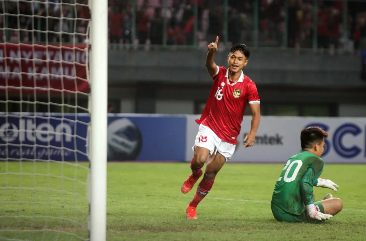 Potret Aksi Garuda Muda...
