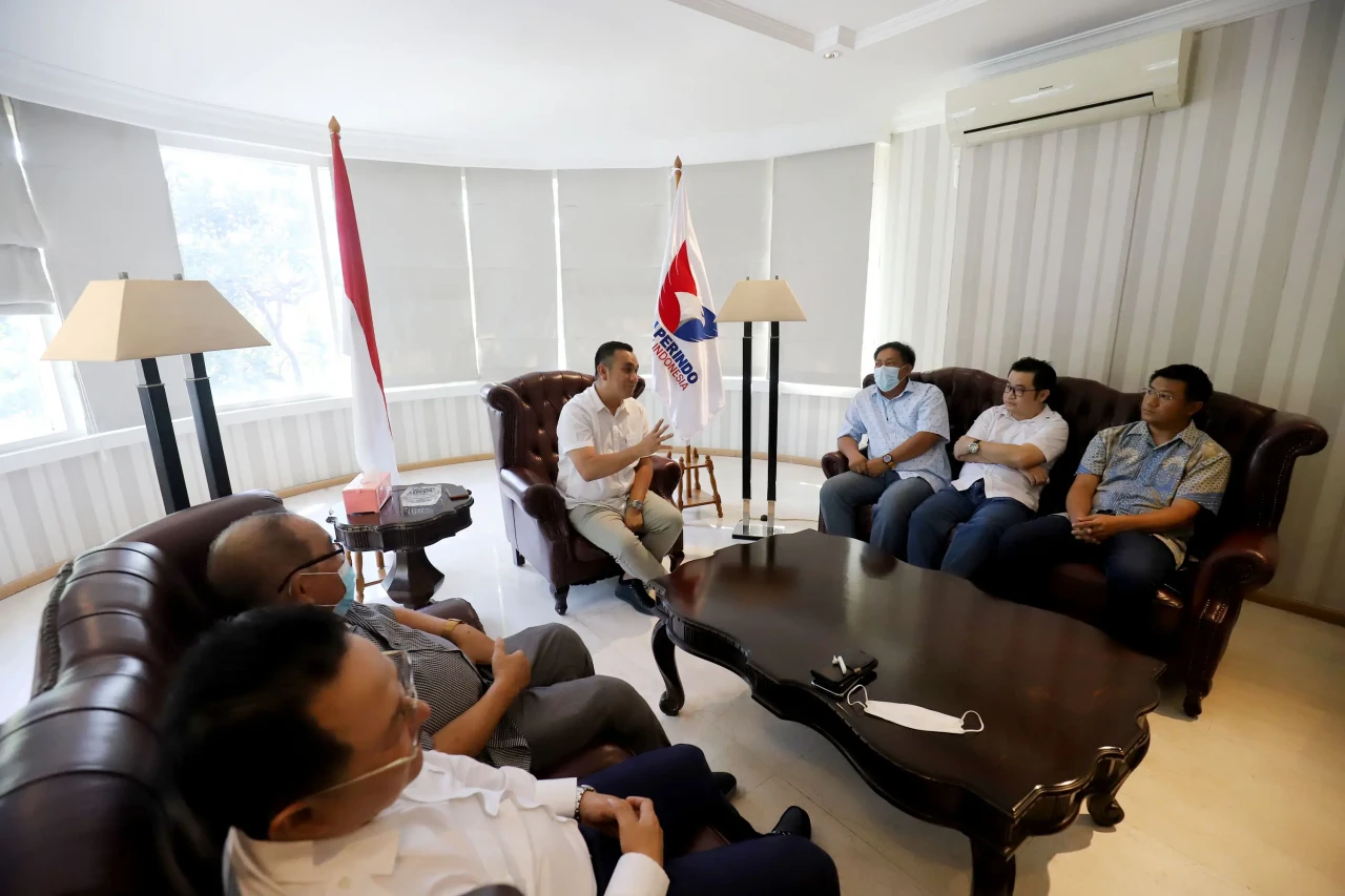Partai Perindo Gelar...