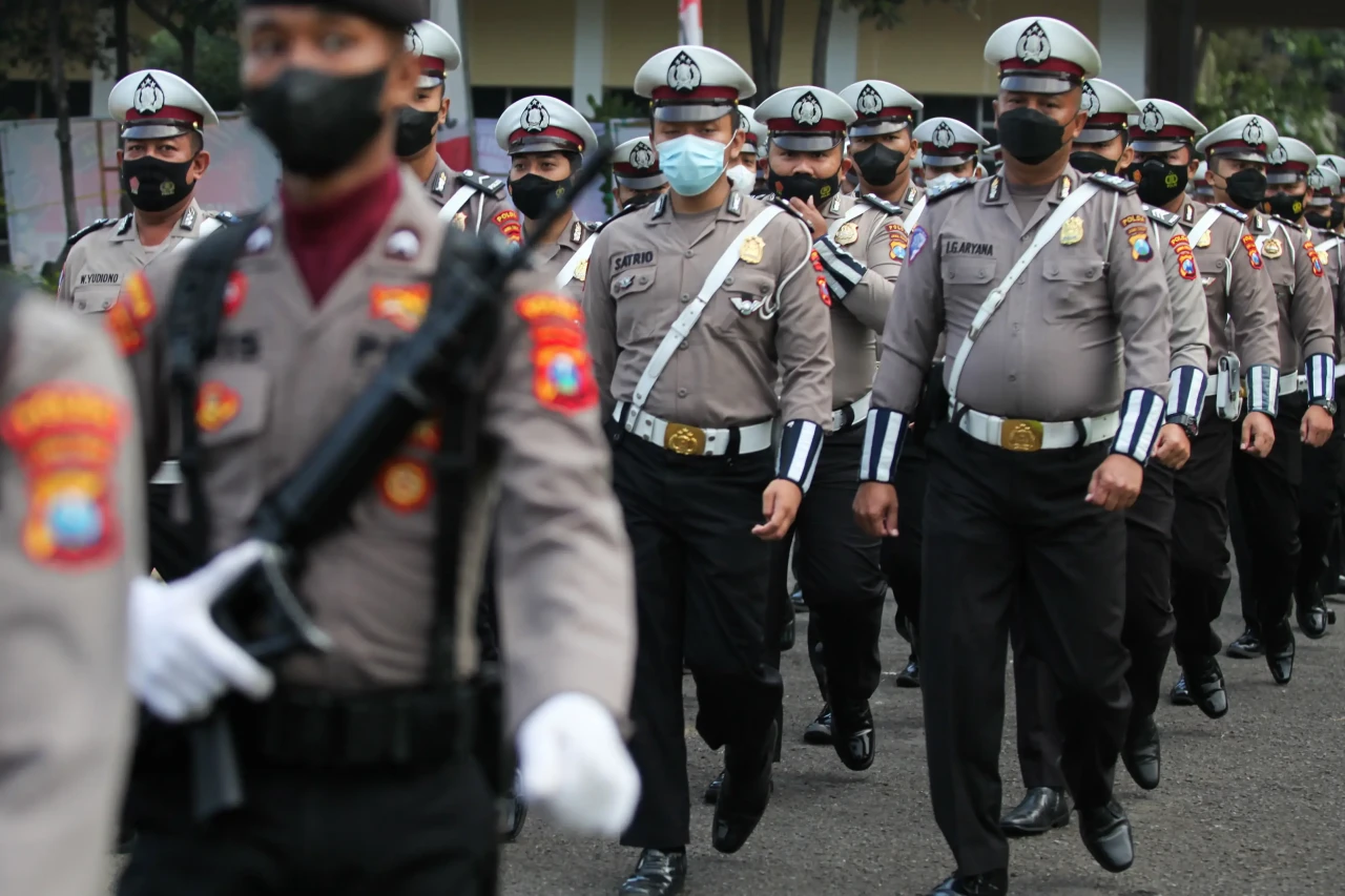 Polda Jawa Timur Gelar...