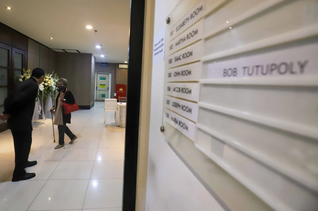 Suasana Haru Iringi...