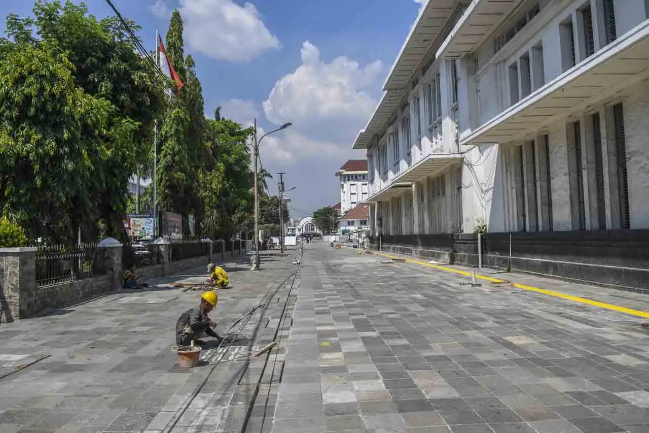 Progres Revitalisasi...