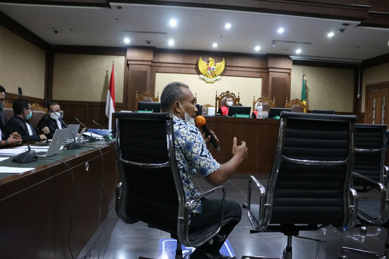 Sidang Lanjutan Iskandar...