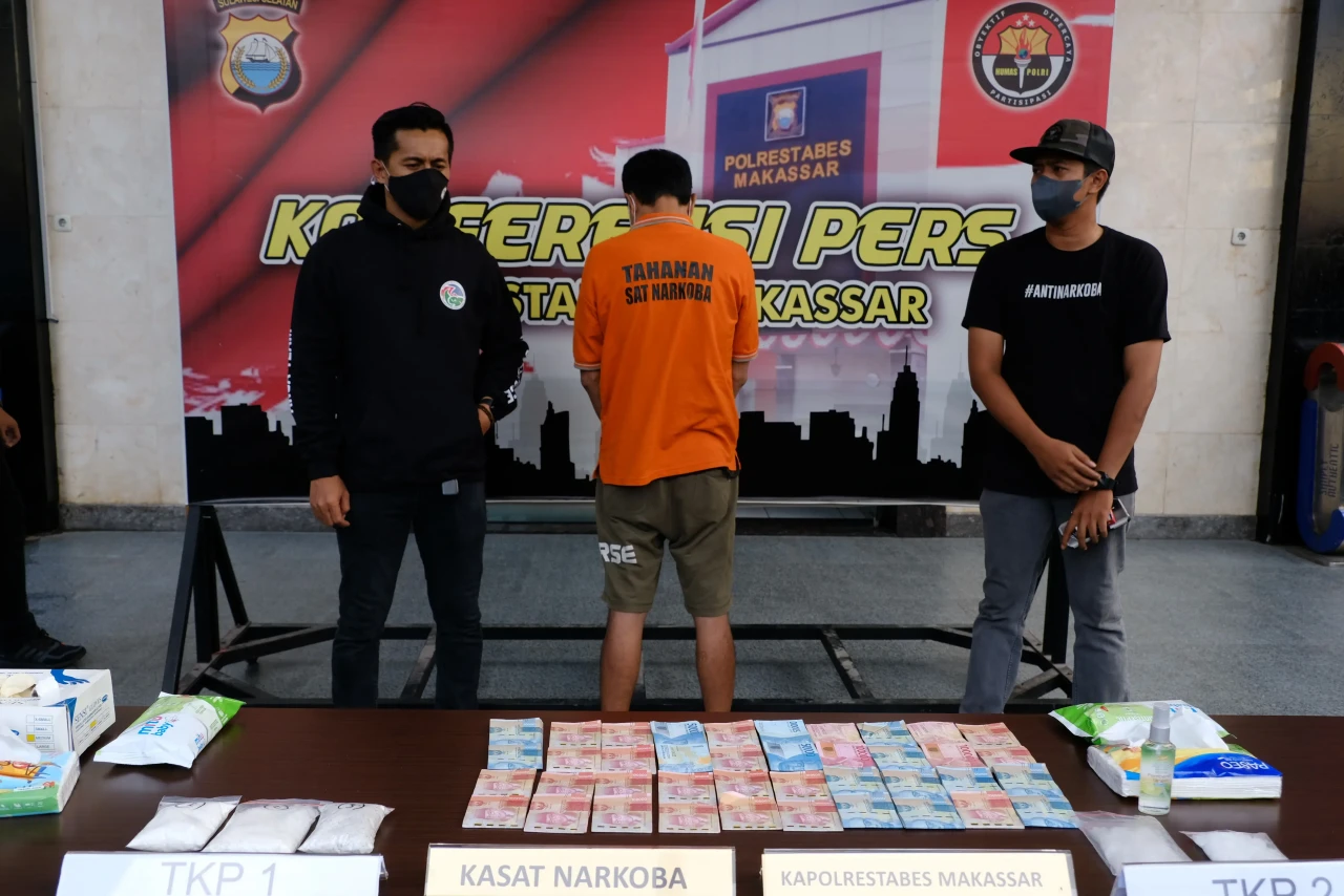 Polrestabes Makassar...