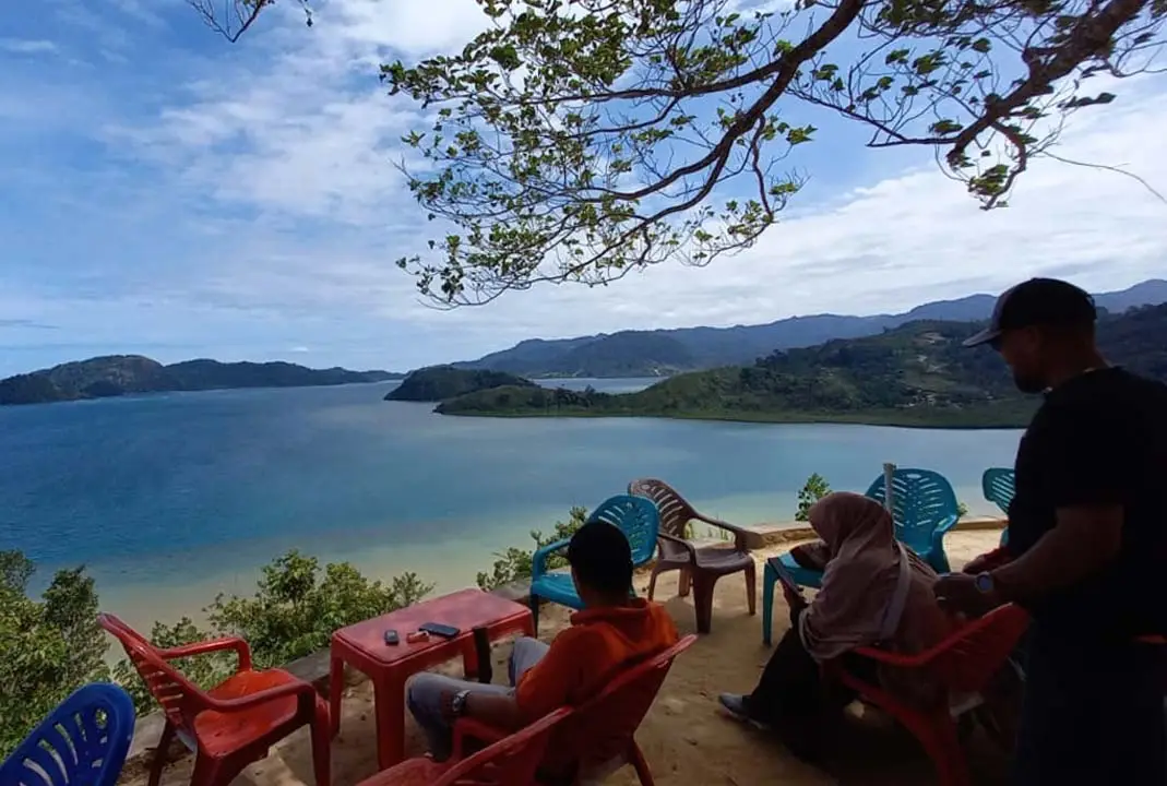Bak Raja Ampatnya Papua,...