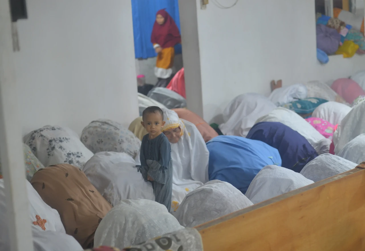 Jamaah Tarekat Naqsabandiyah...