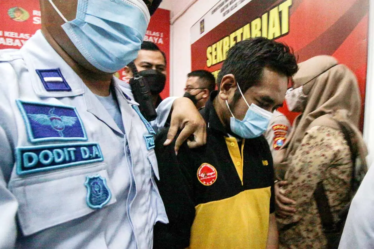 Penampakan Anak Kiai...