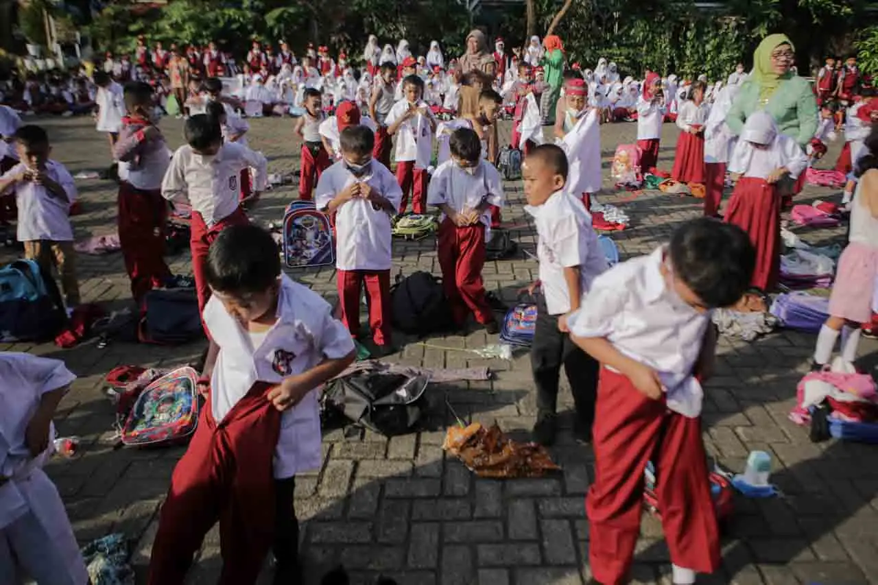Keseruan Hari Pertama...
