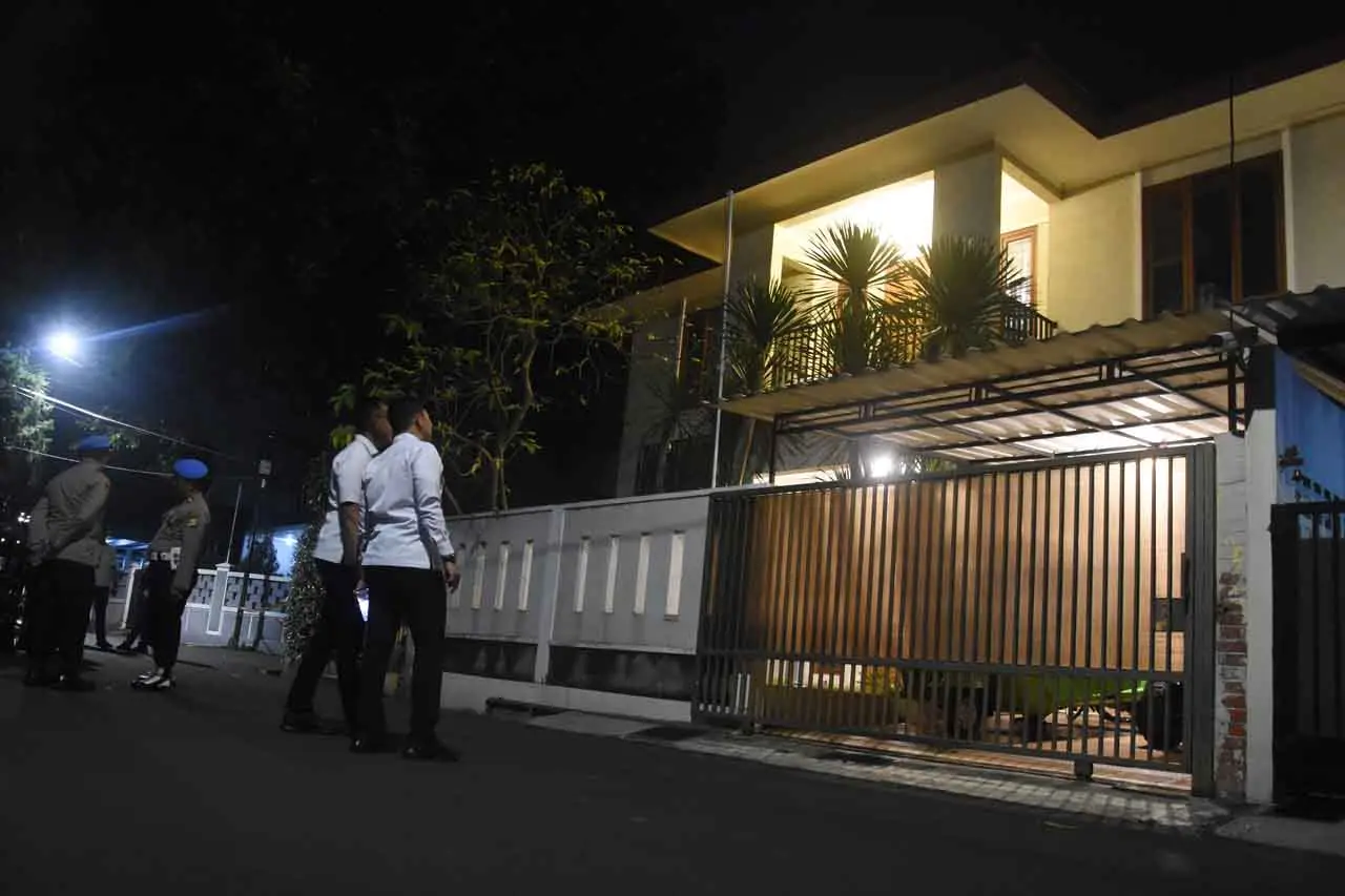 Rumah Dinas Kadiv Propam...