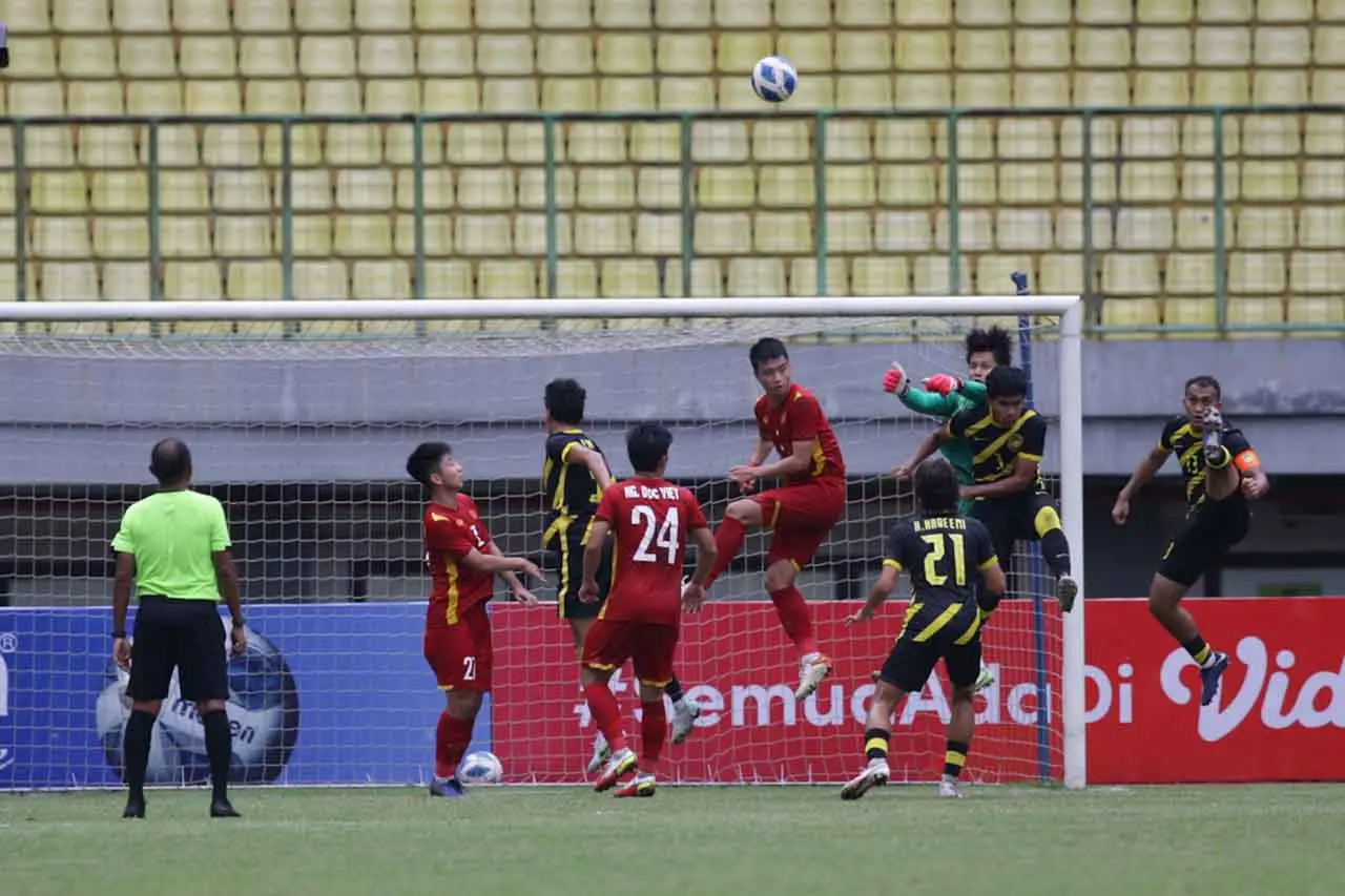 Bantai Vietnam 3-0,...