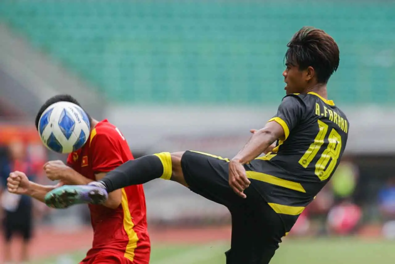 Bantai Vietnam 3-0,...