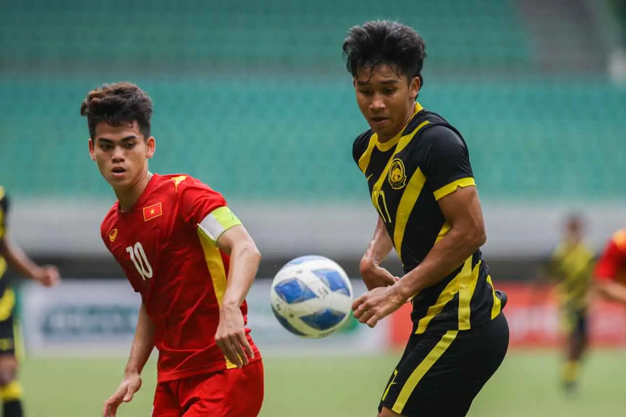 Bantai Vietnam 3-0,...