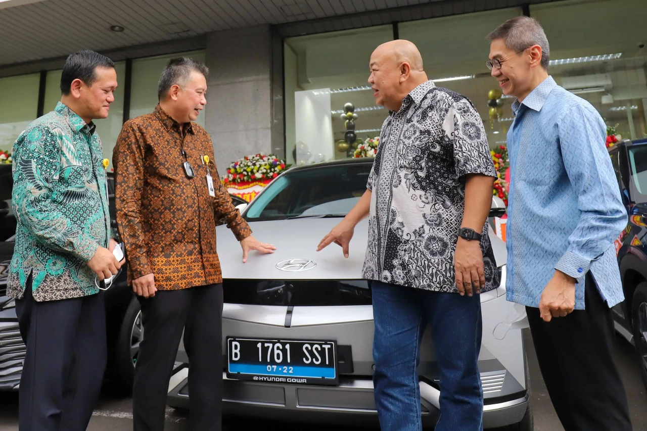 KB Bukopin dan SKBF...