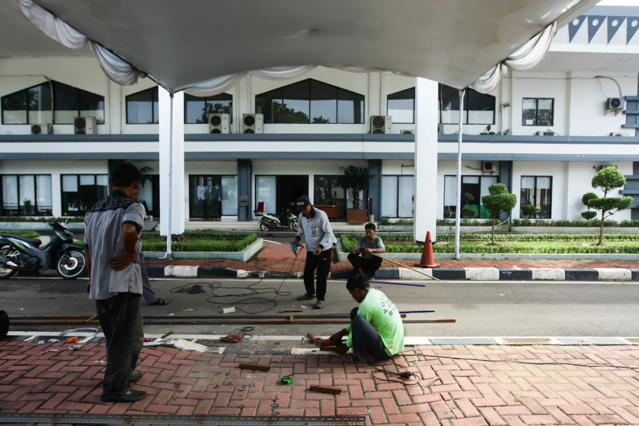 Asrama Haji Pondok Gede...