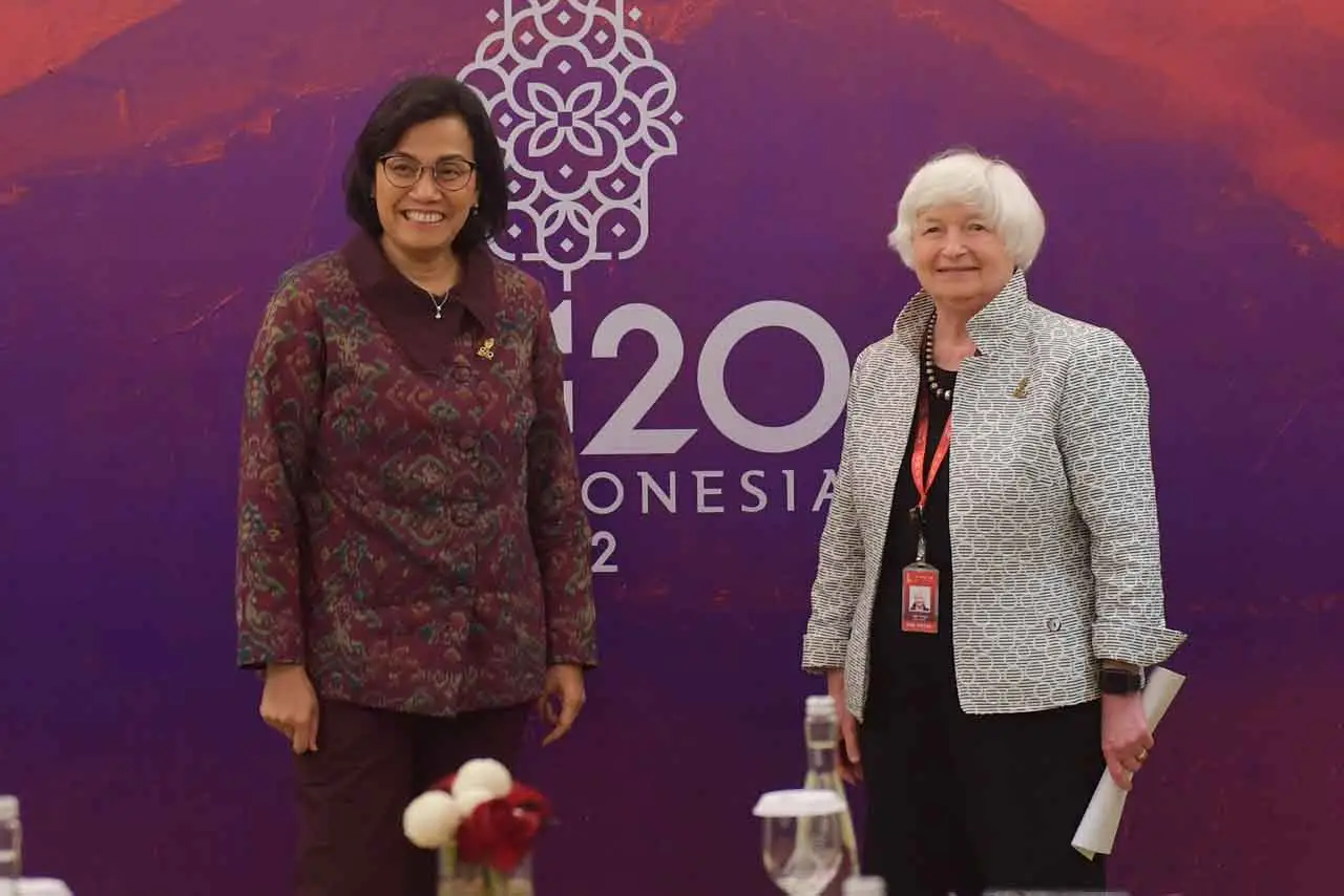Bilateral Menteri Keuangan...
