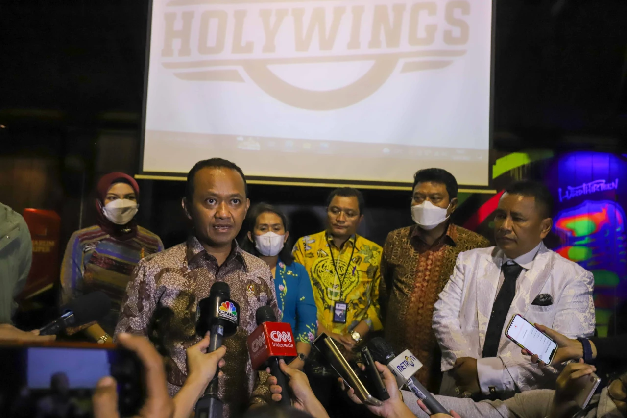 Menteri Bahlil Sambangi...