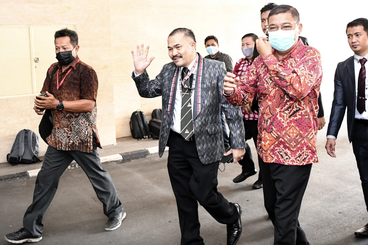 Dua Kuasa Hukum Brigadir...