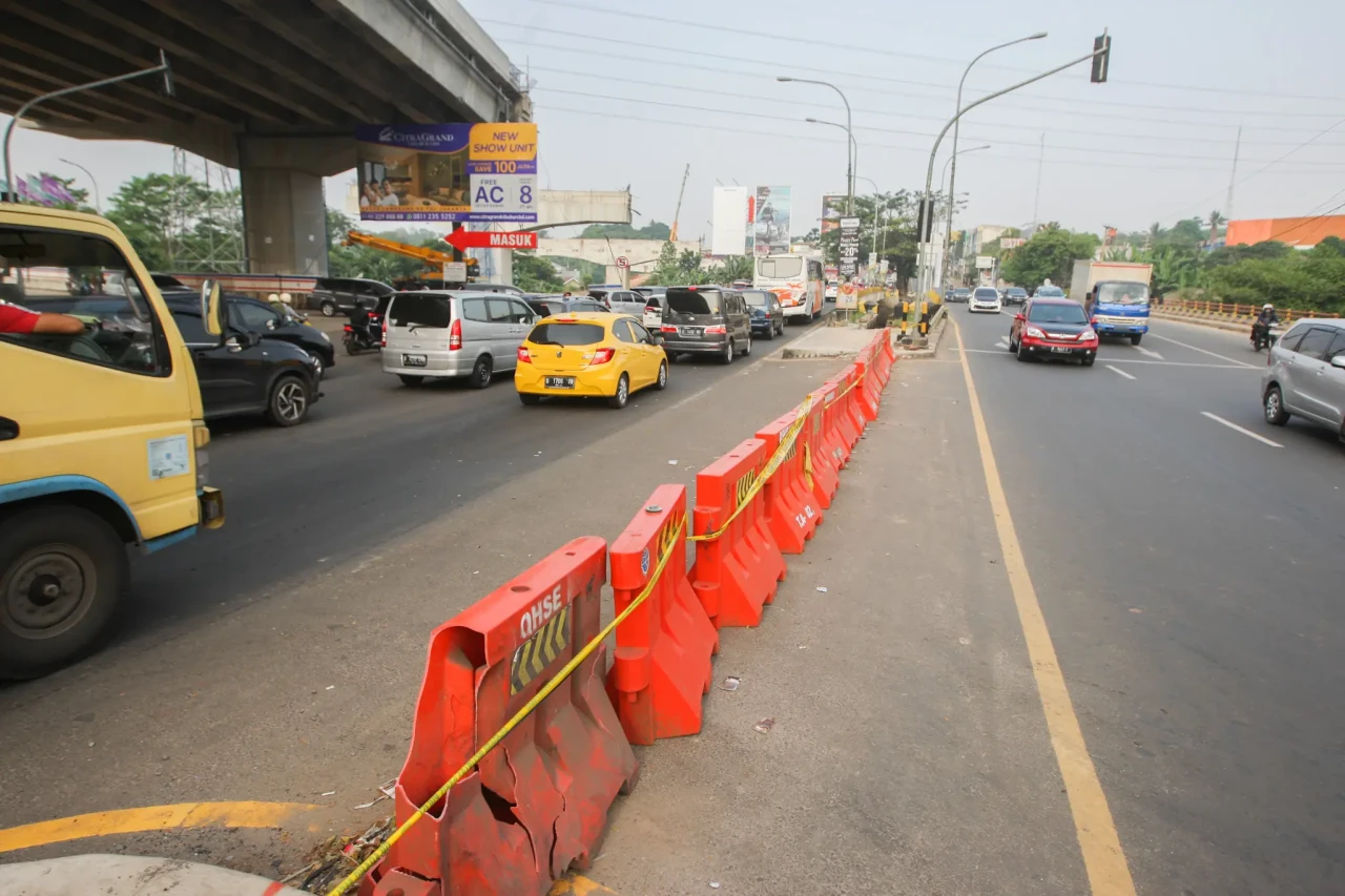U-Turn Simpang Cibubur...