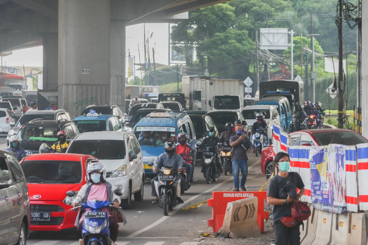 U-Turn Simpang Cibubur...