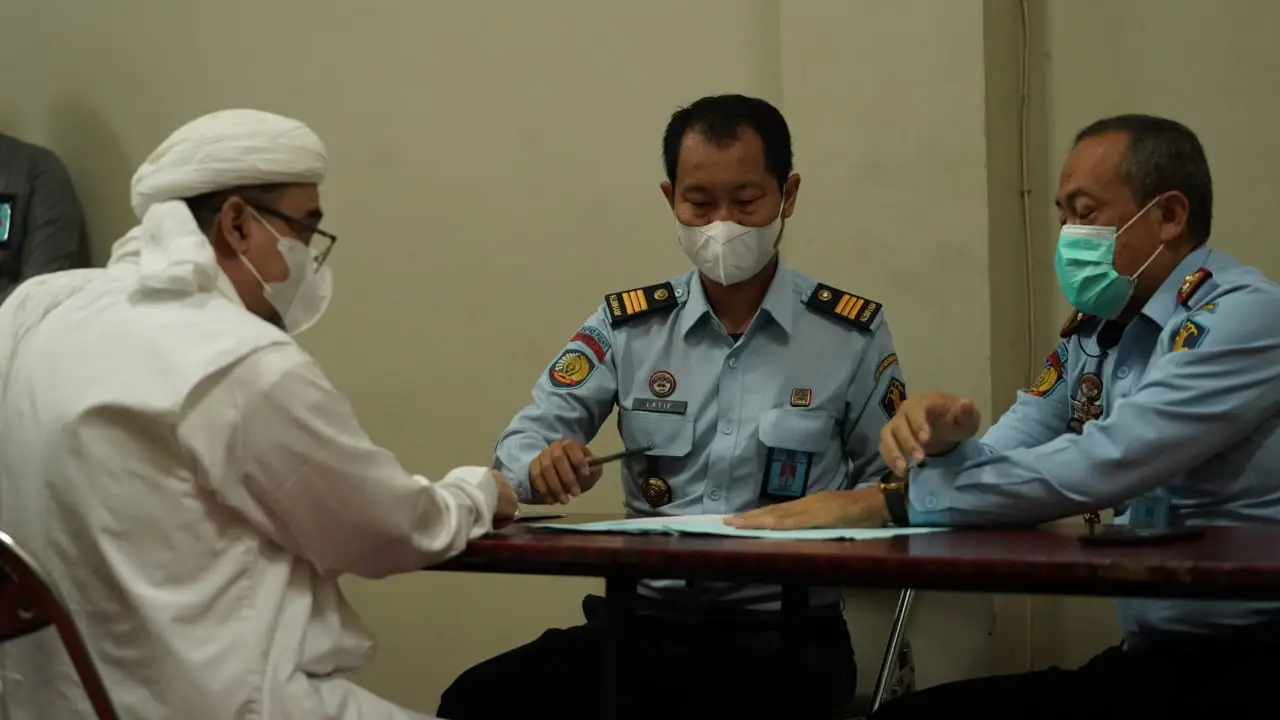 Detik-detik Habib Rizieq...