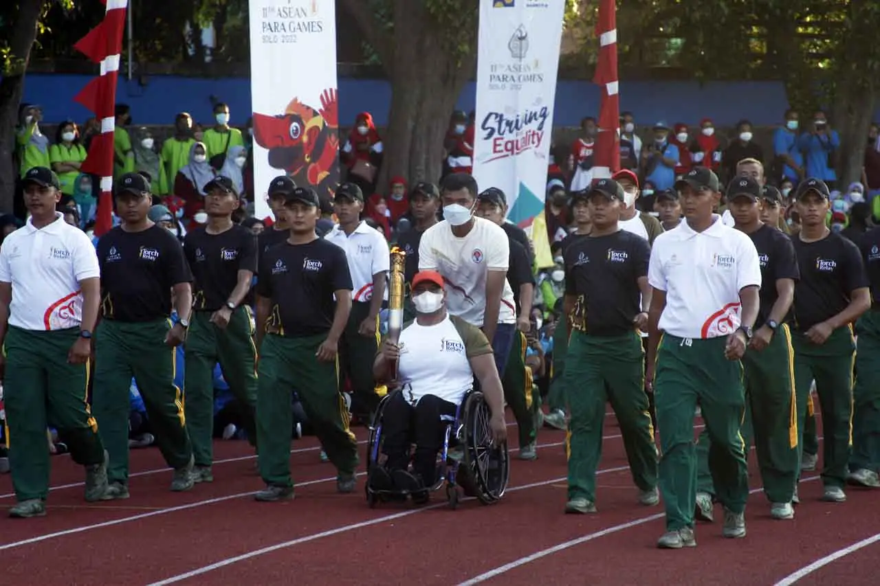 Pawai Obor Asean Para...