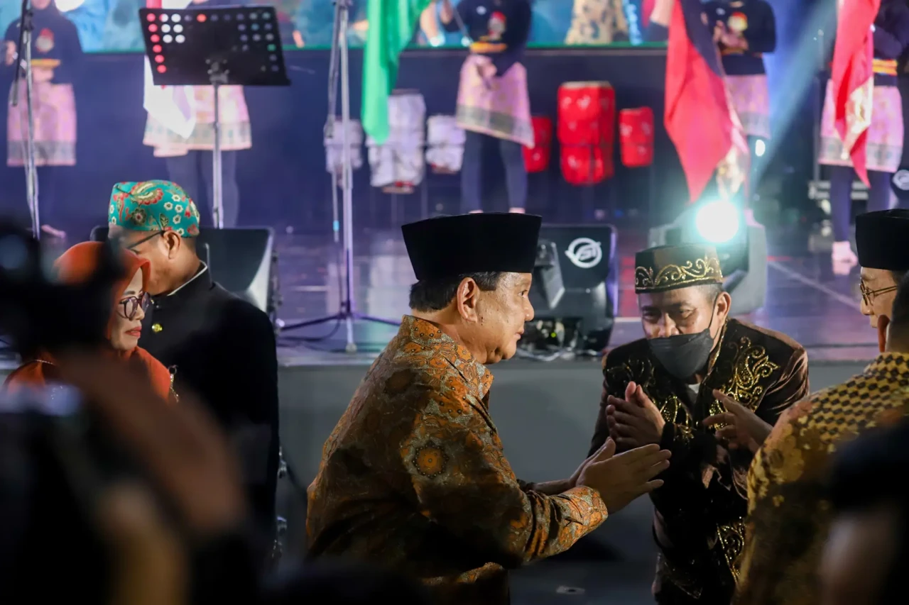 Prabowo Subianto Hadiri...