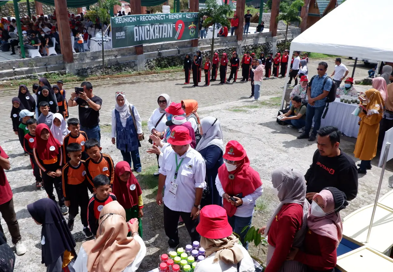 Reuni ke-4 Angkatan...
