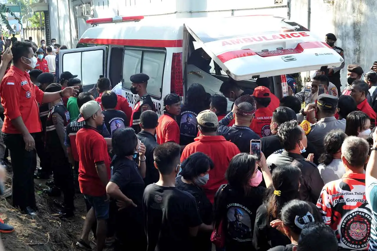 Detik-detik Pembongkaran...