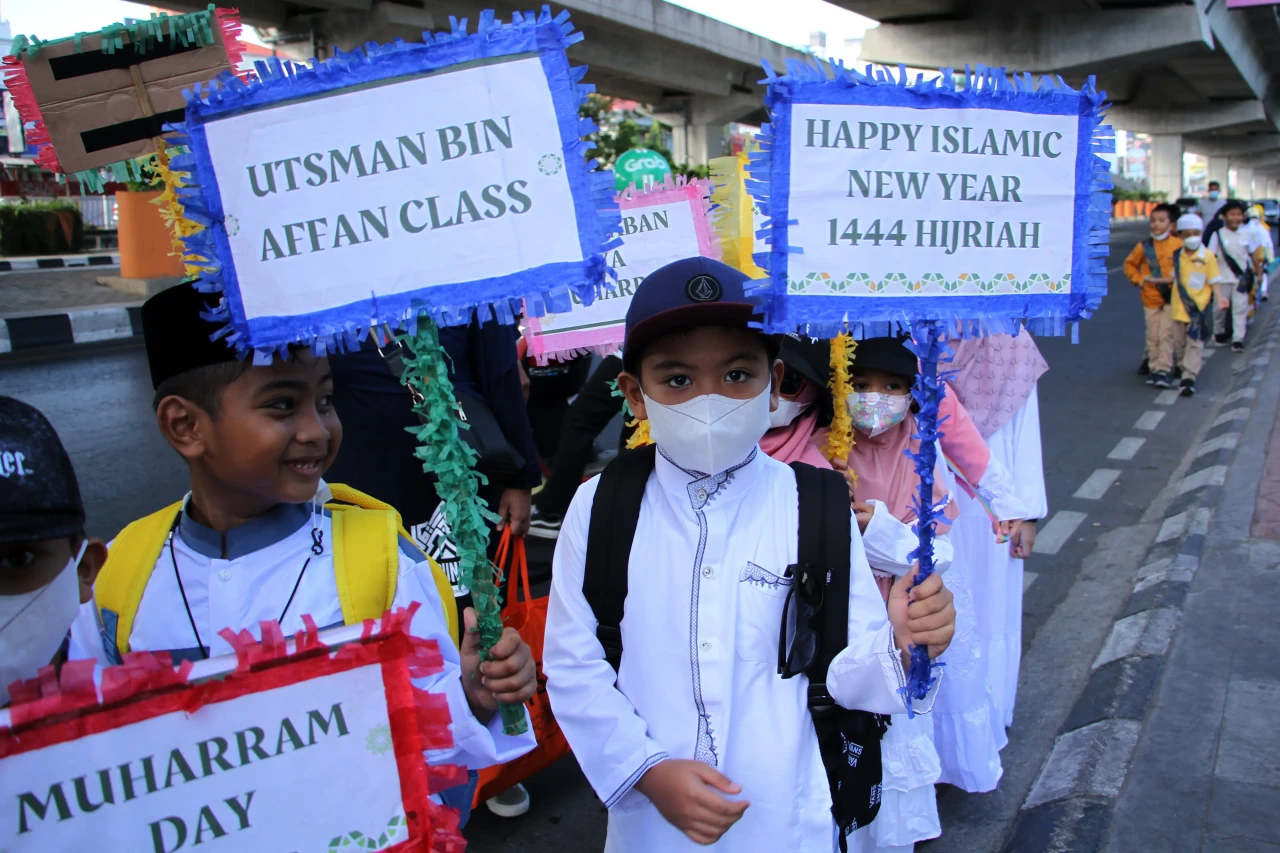 Pawai Sambut Tahun Baru...