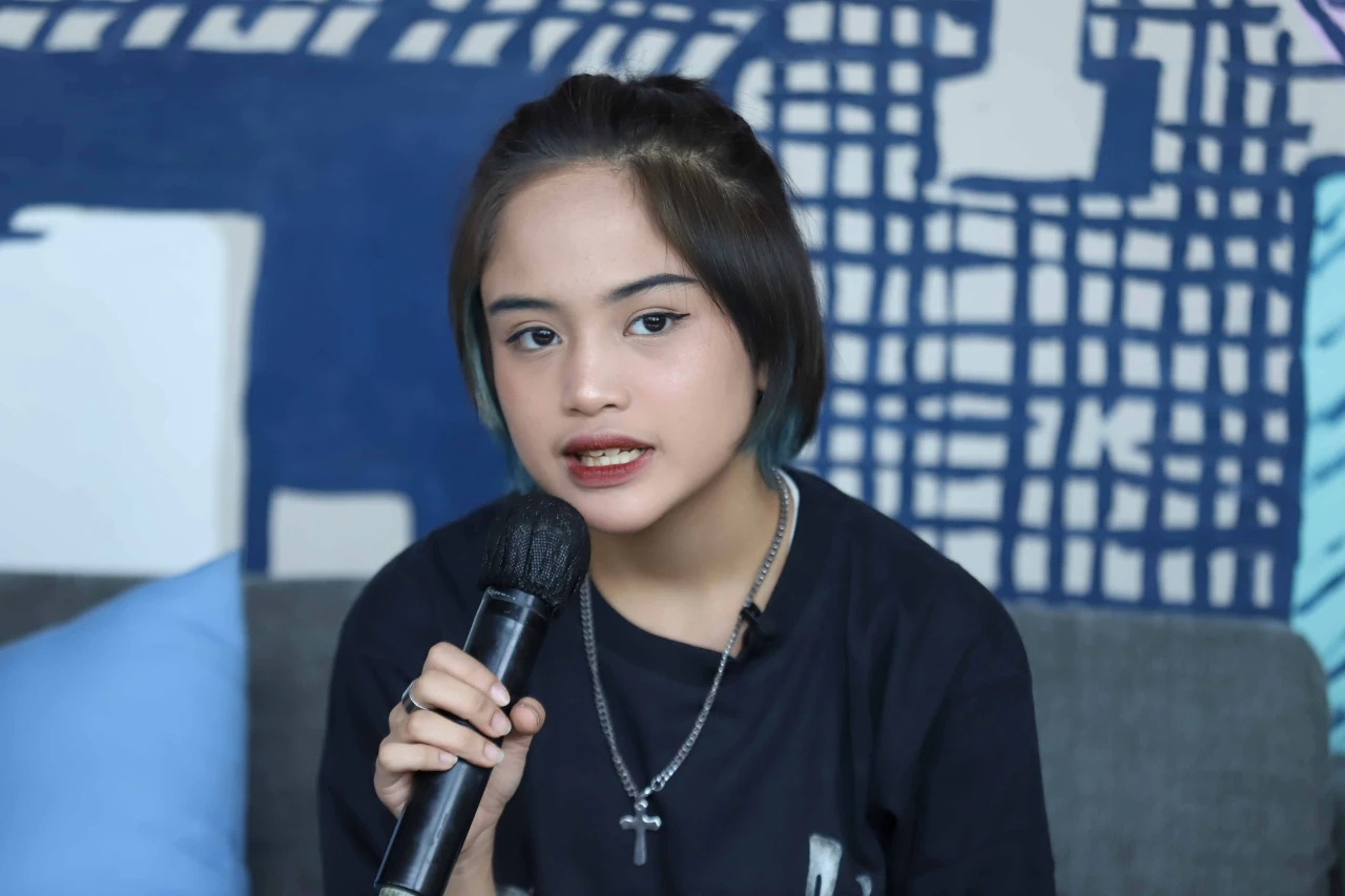Jeje Slebew Minta Maaf...