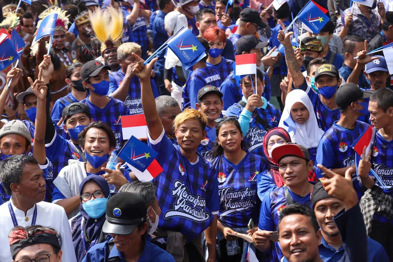 Ratusan Simpatisan Partai...