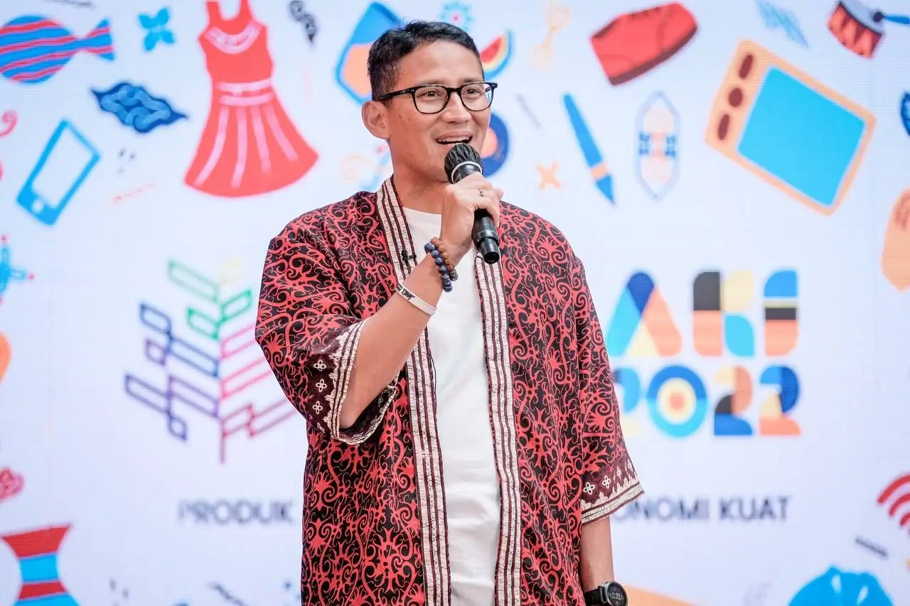 Rangkul dan Semangati...