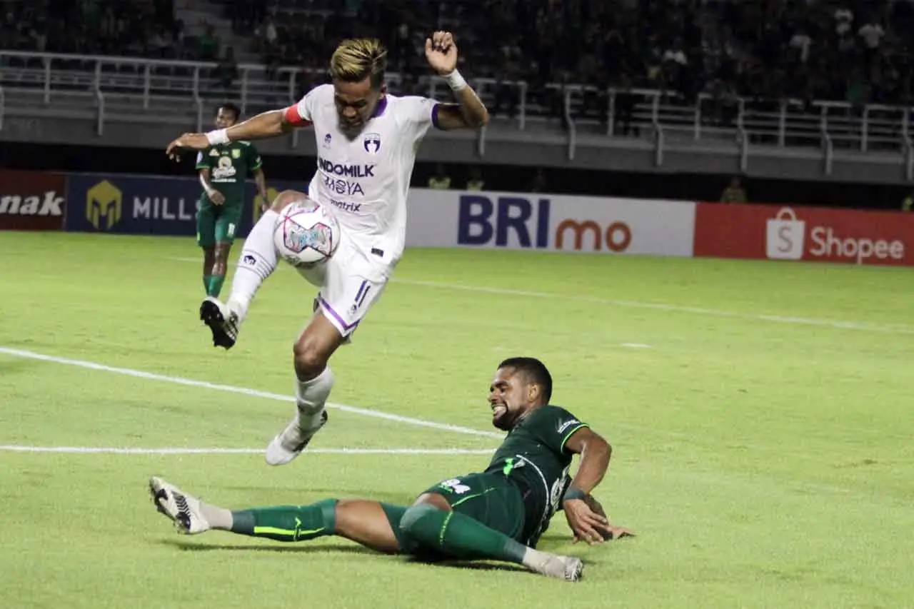 Berjaya di Stadion Gelora...