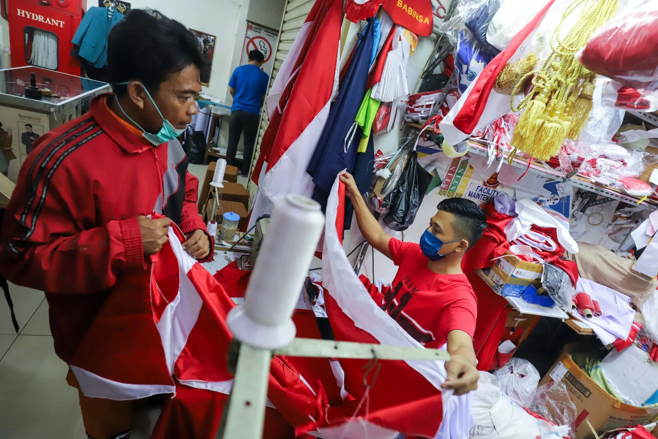 Jelang HUT RI Ke-77,...