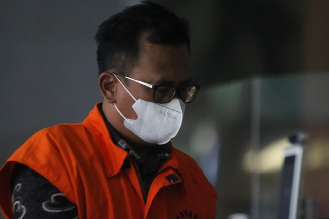 KPK Tahan Wakil Ketua...