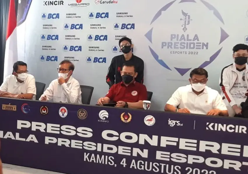 BCA Dukung Piala Presiden...