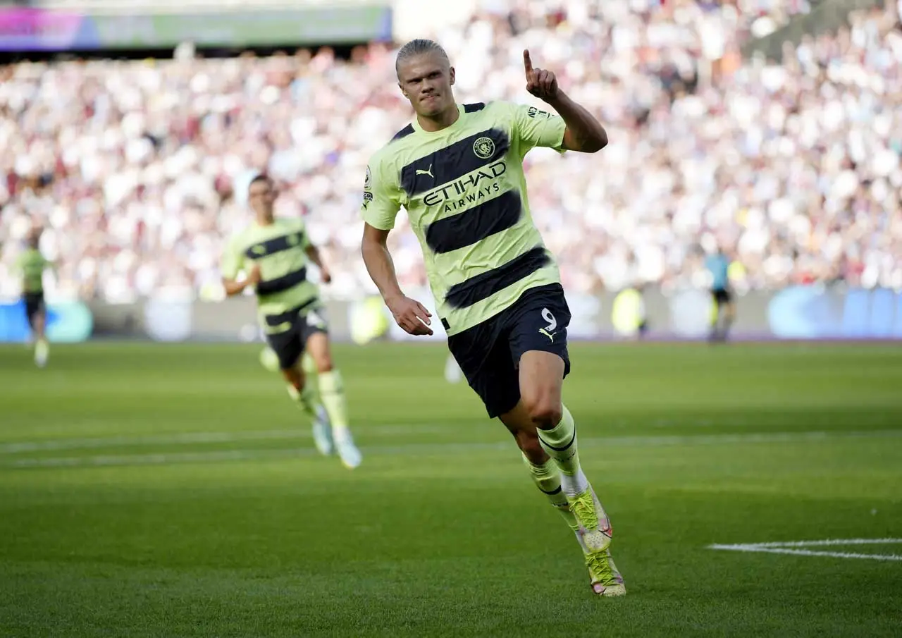 Borong 2 Gol, Begini...