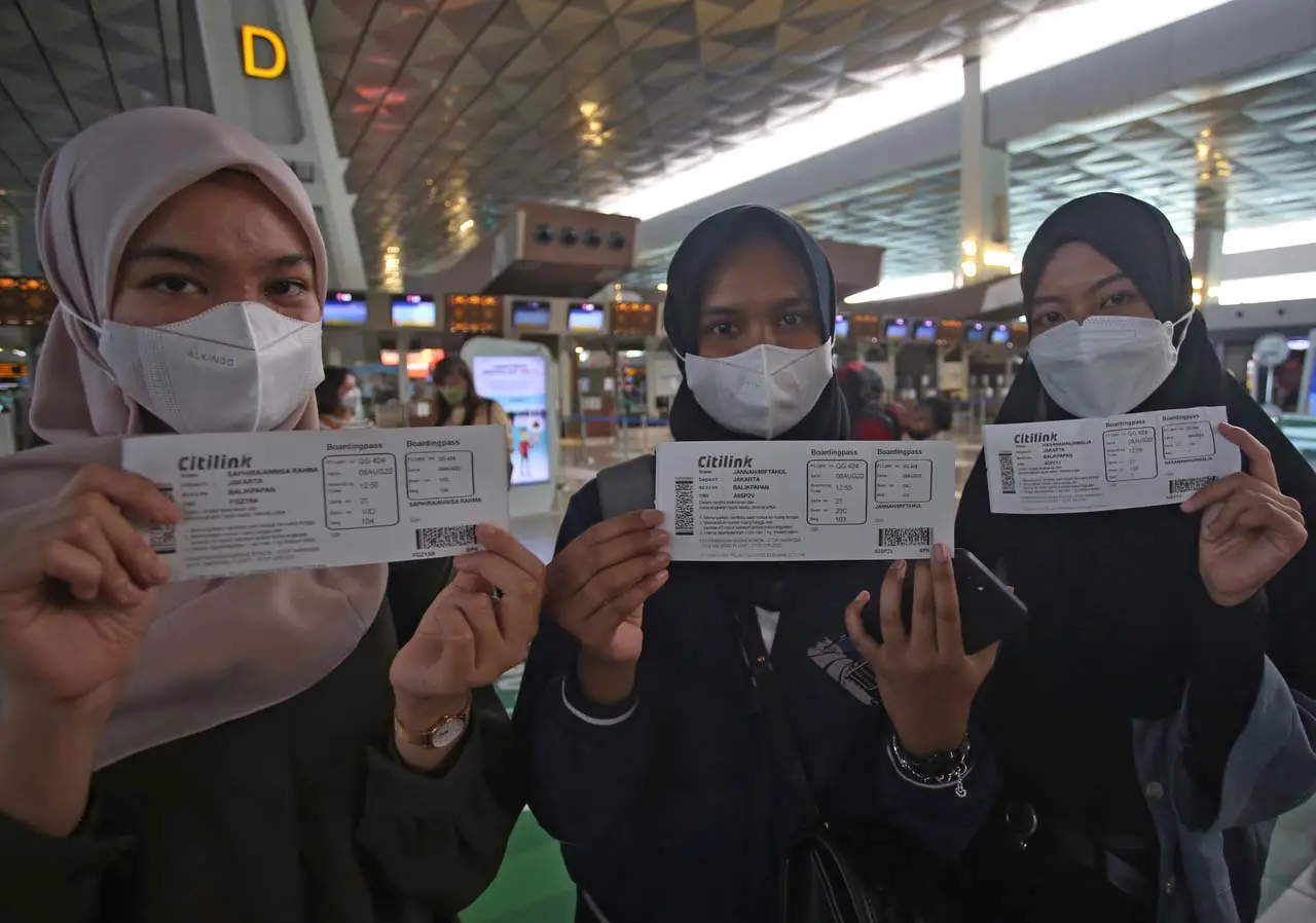 Pemerintah Izinkan Maskapai...