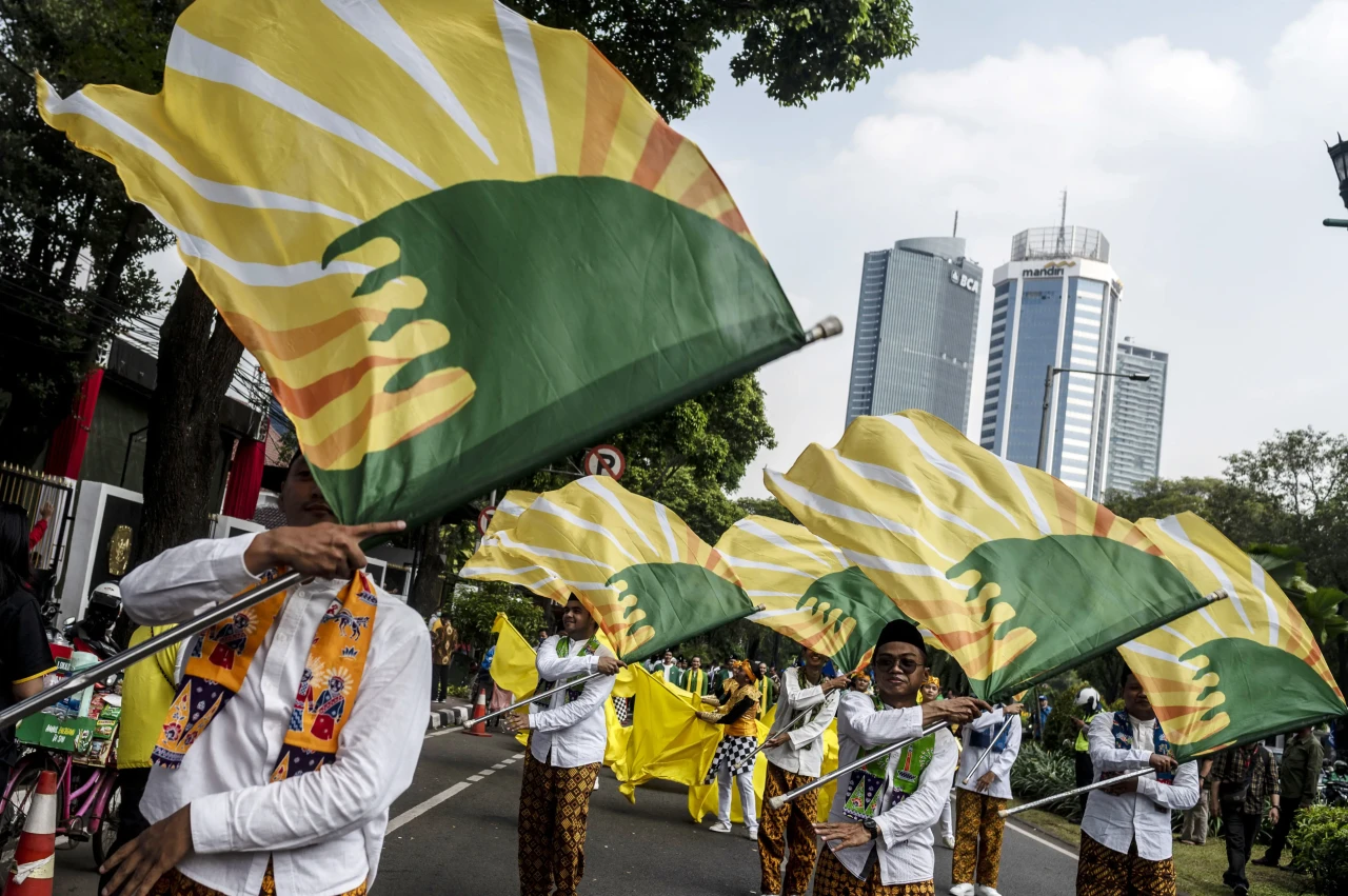 Warna-Warni Pawai Koalisi...