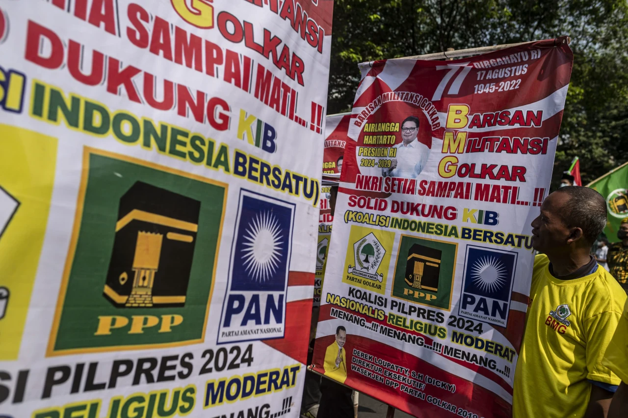 Warna-Warni Pawai Koalisi...