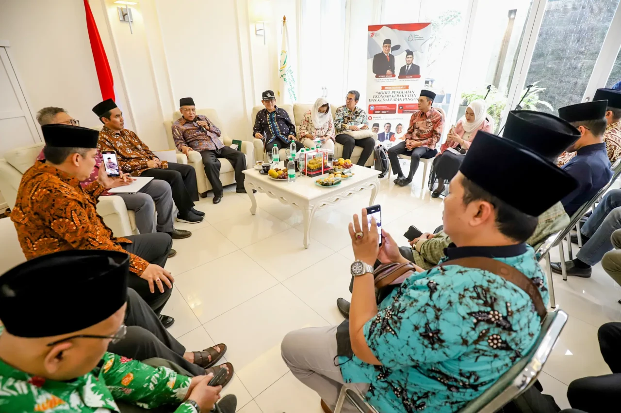Diskusi Startegis Model...